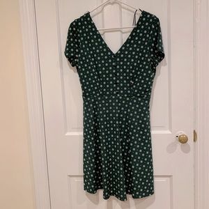 Kaileigh Green dress with floral, M